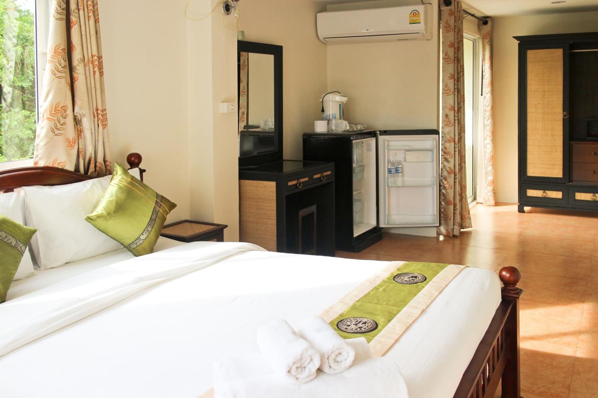 Spa Guest House Джомтьен Экстерьер фото